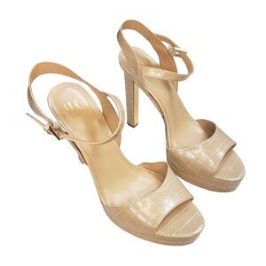 JLO Jennifer Lopez Norela Platform Sandal Women's Size 11M Cream